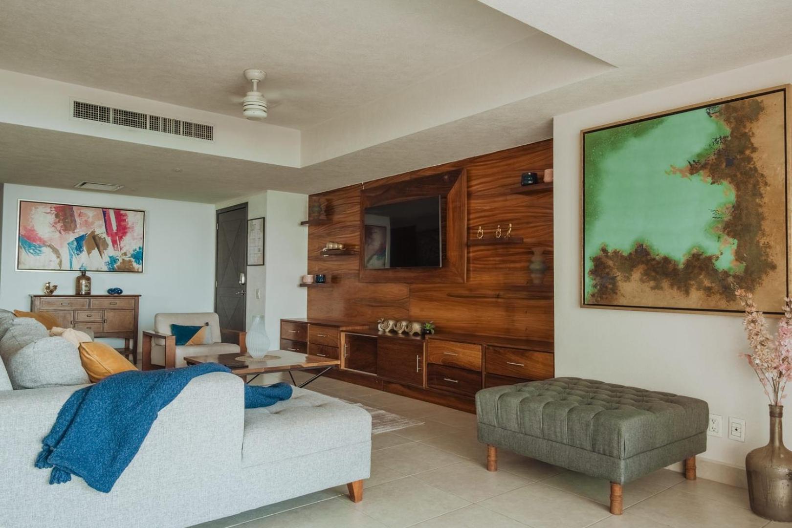 Grand Venetian Beachfront Condos بويرتو فالارتا المظهر الخارجي الصورة
